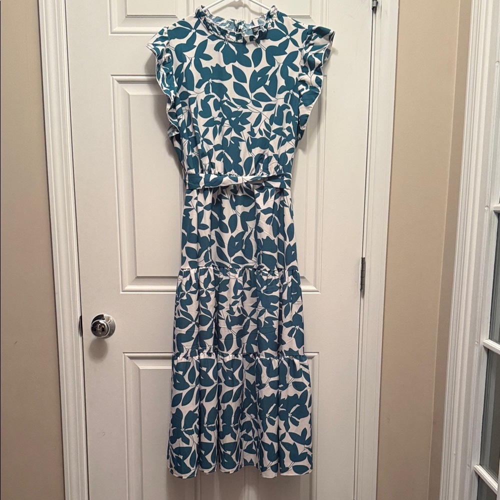 SHEIN Teal and White Leaf Midi Dress